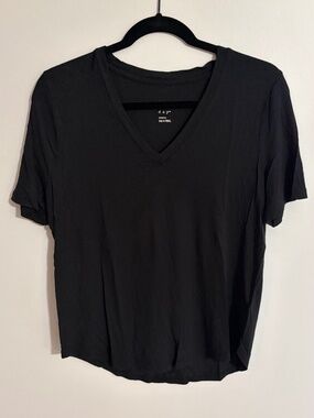 5 for $20: Target black v-neck short sleeve shirt
